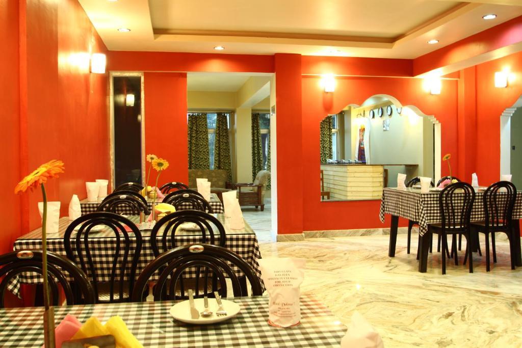 Golden Dolma Hotell Darjeeling  Rom bilde